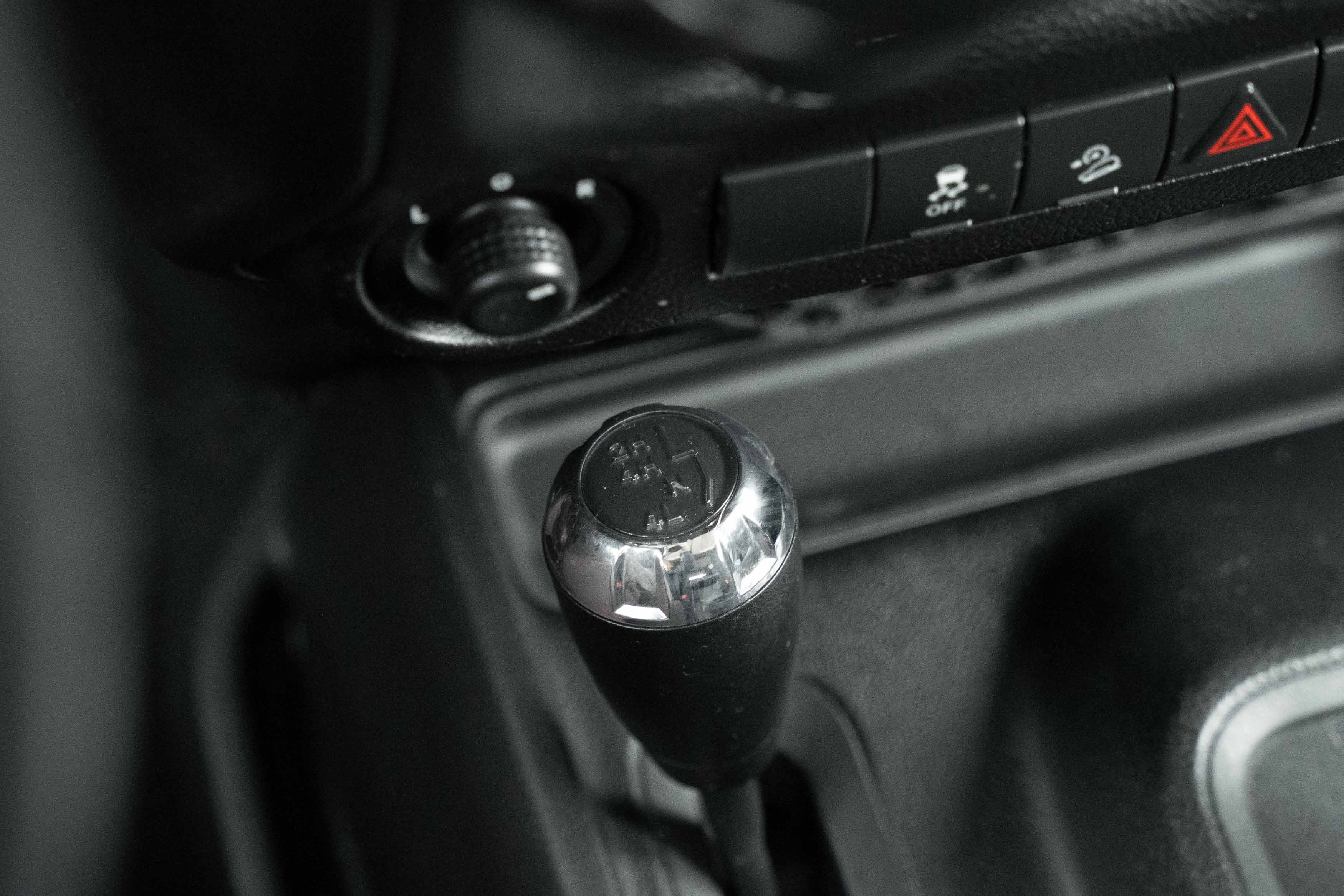 Used 2017 Jeep Wrangler Unlimited Sport w/ Quick Order Package 24S AWD/4WD image 13