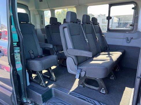 Used 2019 Ford Transit 350 XLT image 10