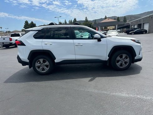 Used 2023 Toyota RAV4 XLE w/ Convenience Package FWD image 5