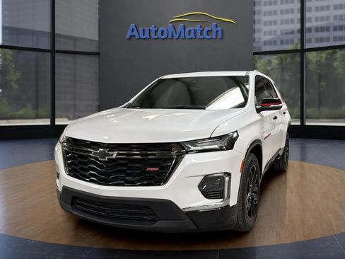 Used 2023 Chevrolet Traverse Premier w/ Redline Edition image 4