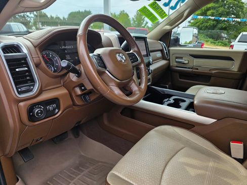 Used 2022 RAM 2500 Laramie AWD/4WD image 10