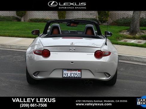 Used 2023 MAZDA MX-5 Miata Grand Touring w/ Weather Package image 6