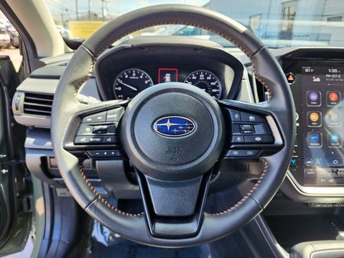 Used 2024 Subaru Crosstrek 2.5i Limited AWD/4WD image 26