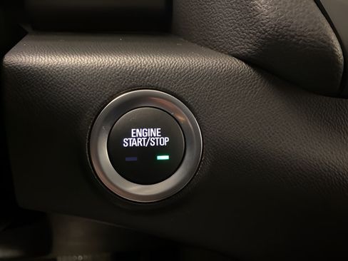 Used 2024 GMC Terrain SLE w/ Driver Convenience Package AWD/4WD image 14