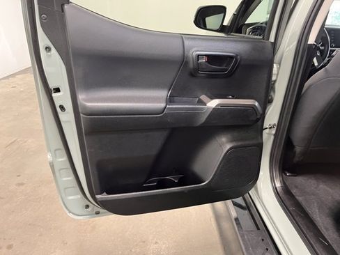 Used 2023 Toyota Tacoma Trail Edition image 19