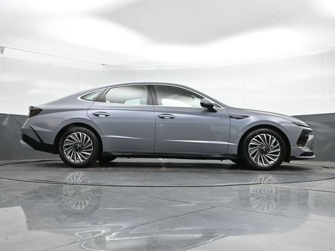 Certified 2024 Hyundai Sonata SEL FWD image 41