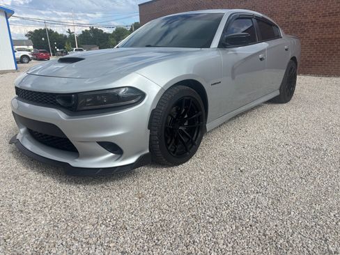 Used 2021 Dodge Charger R/T w/ Blacktop Package image 16