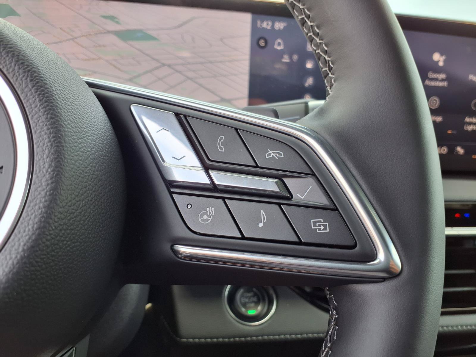 New 2026 Buick Enclave Sport Touring w/ Power Package FWD image 9
