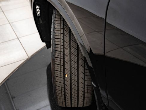 Certified 2025 Acura MDX SH-AWD w/ Advance Package image 51
