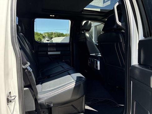 Certified 2022 Ford F250 Lariat w/ Black Appearance Package AWD/4WD image 10