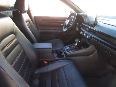 Used 2023 Honda CR-V Sport Touring image 9