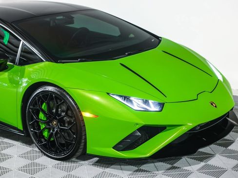 Used 2021 Lamborghini Huracan EVO RWD image 5