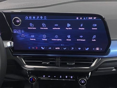 Certified 2026 Chevrolet Equinox EV LT FWD image 20