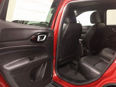New 2026 Jeep Compass Latitude w/ Sun and Sound Group image 12