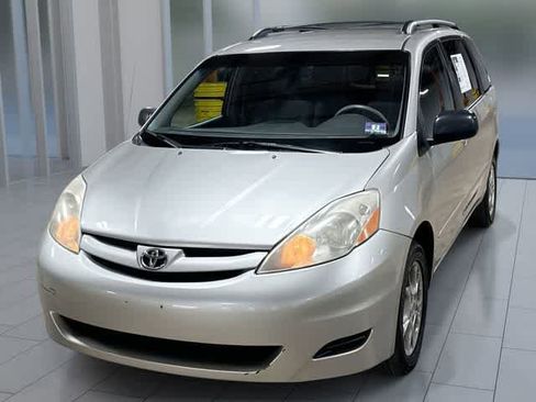 Used 2006 Toyota Sienna LE AWD/4WD image 1