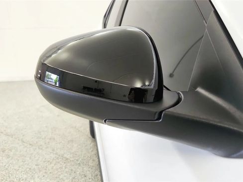 Used 2025 Chevrolet Trax ACTIV w/ Driver Confidence Package FWD image 19