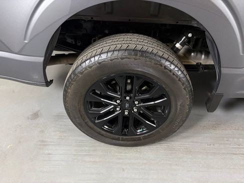 Used 2024 Ford F150 Lariat w/ FX4 Off-Road Package AWD/4WD image 11