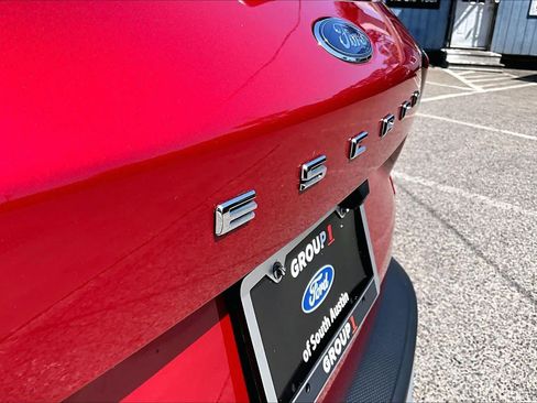 Used 2026 Ford Escape Active w/ Tech Pack #1 FWD image 10