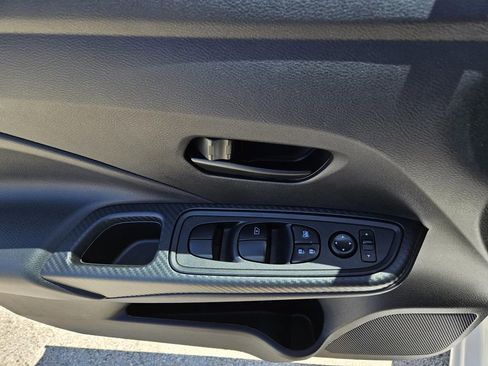 New 2025 Nissan Versa S w/ Trunk Package image 9