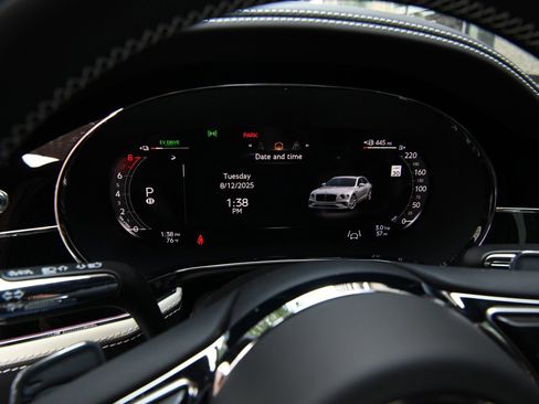 New 2025 Bentley Flying Spur Plug-In Hybrid image 17