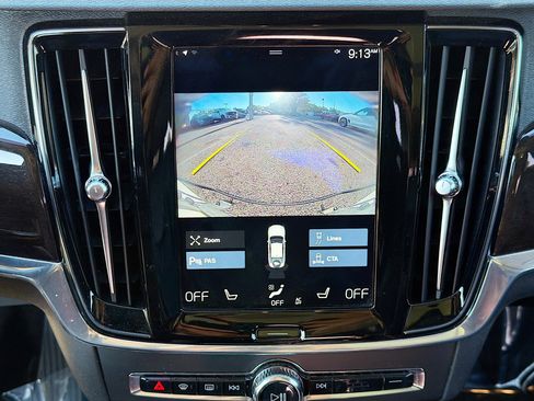 Used 2018 Volvo S90 T5 Momentum image 32