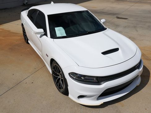 Used 2018 Dodge Charger R/T Scat Pack image 20