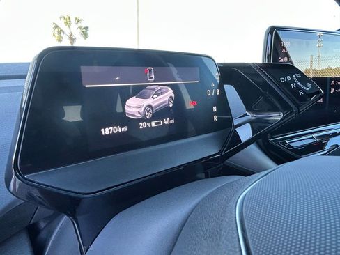 Used 2021 Volkswagen ID.4 Pro S image 21