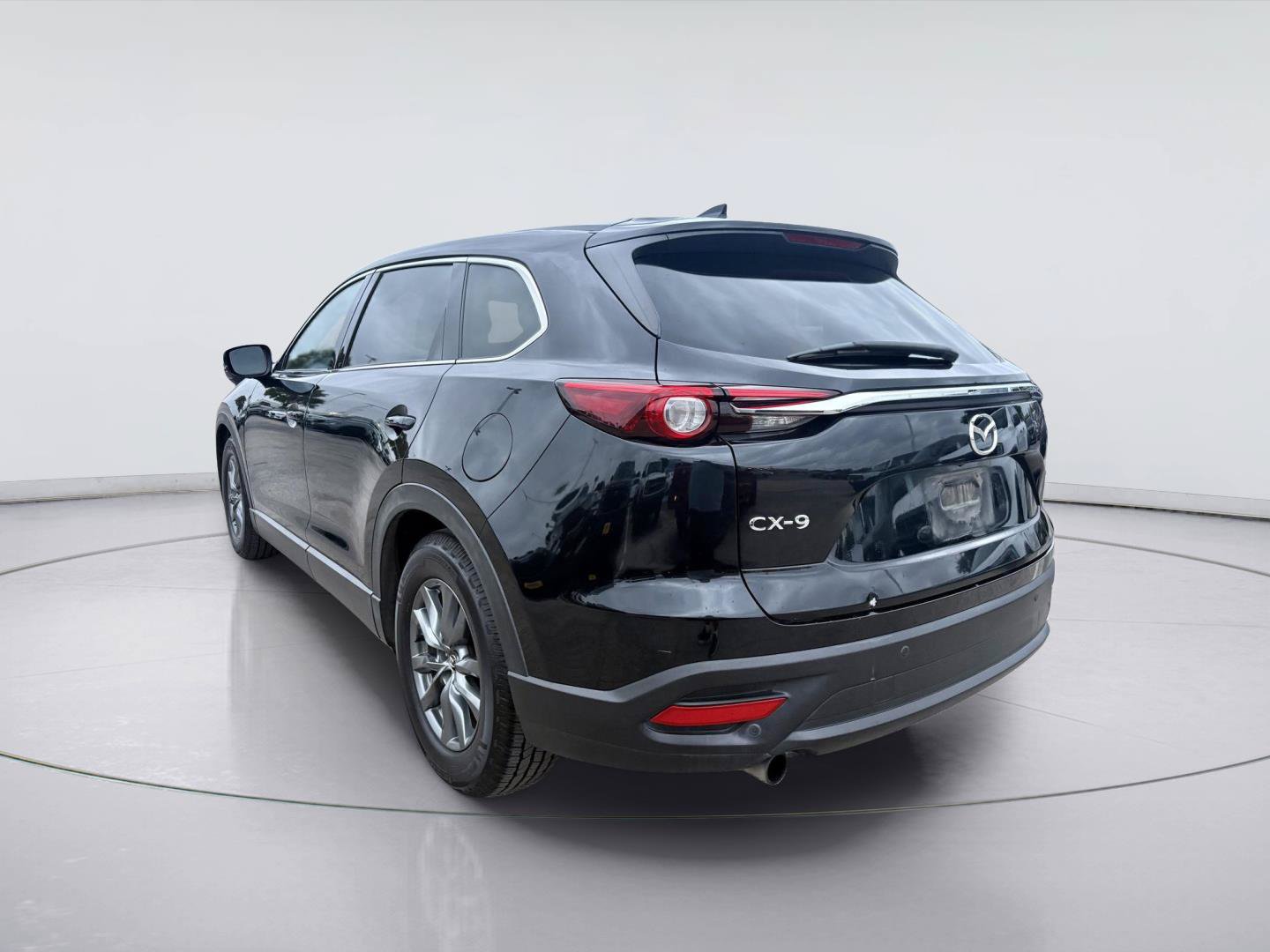 Used 2021 MAZDA CX-9 Touring w/ Touring Premium Package FWD image 3
