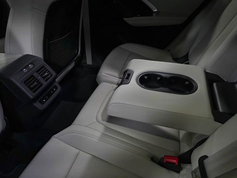 Used 2025 Audi Q5 Prestige image 19