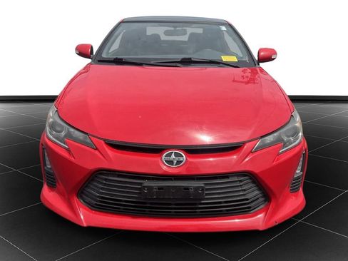 Used 2015 Scion tC FWD image 8