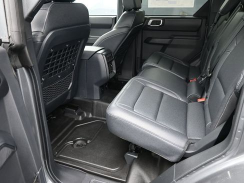 New 2026 Ford Bronco Badlands AWD/4WD image 18