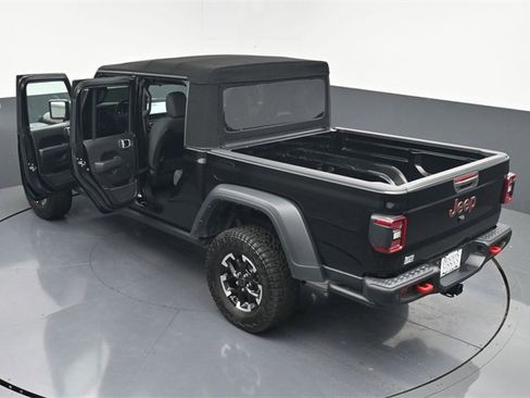 Used 2024 Jeep Gladiator Rubicon w/ Safety Group image 38