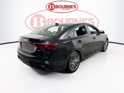 Used 2023 Kia Forte GT-Line FWD image 9
