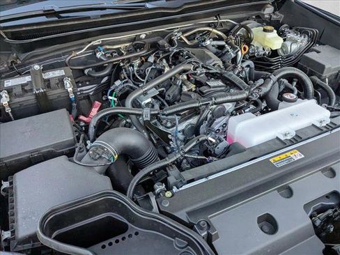 Used 2025 Toyota Tacoma SR5 image 23