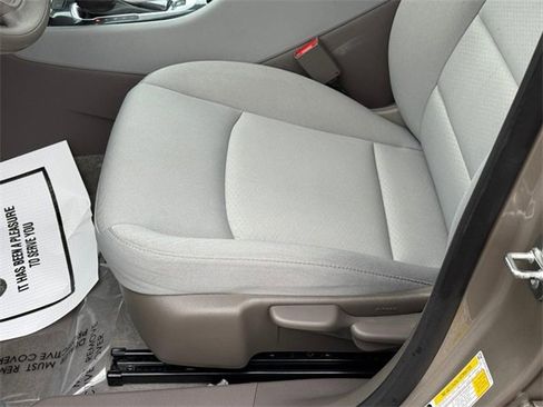 Used 2024 Chevrolet Malibu LS image 16