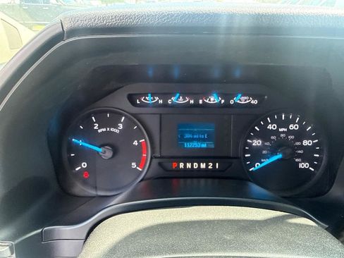 Used 2017 Ford F550 4x4 Regular Cab Super Duty image 16