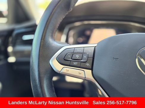 Used 2024 Volkswagen Jetta SEL FWD image 24
