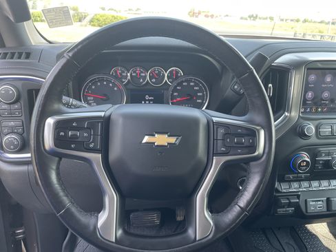 Used 2019 Chevrolet Silverado 1500 LT w/ All-Star Edition AWD/4WD image 10