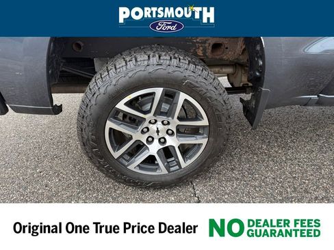 Used 2020 Chevrolet Silverado 1500 Custom Trail Boss w/ Custom Convenience Package image 26