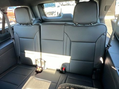 New 2026 Chevrolet Suburban High Country w/ Sun And Tow Package image 19