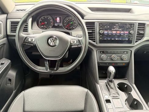 Used 2019 Volkswagen Atlas SE FWD image 21