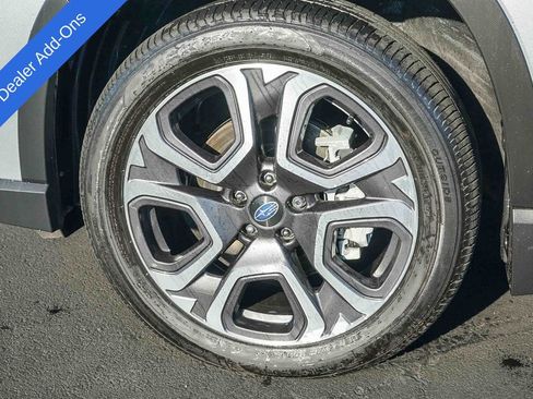 Certified 2024 Subaru Ascent Limited w/ Technology Package image 11