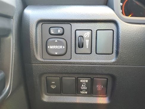 Used 2012 Toyota 4Runner Limited image 27