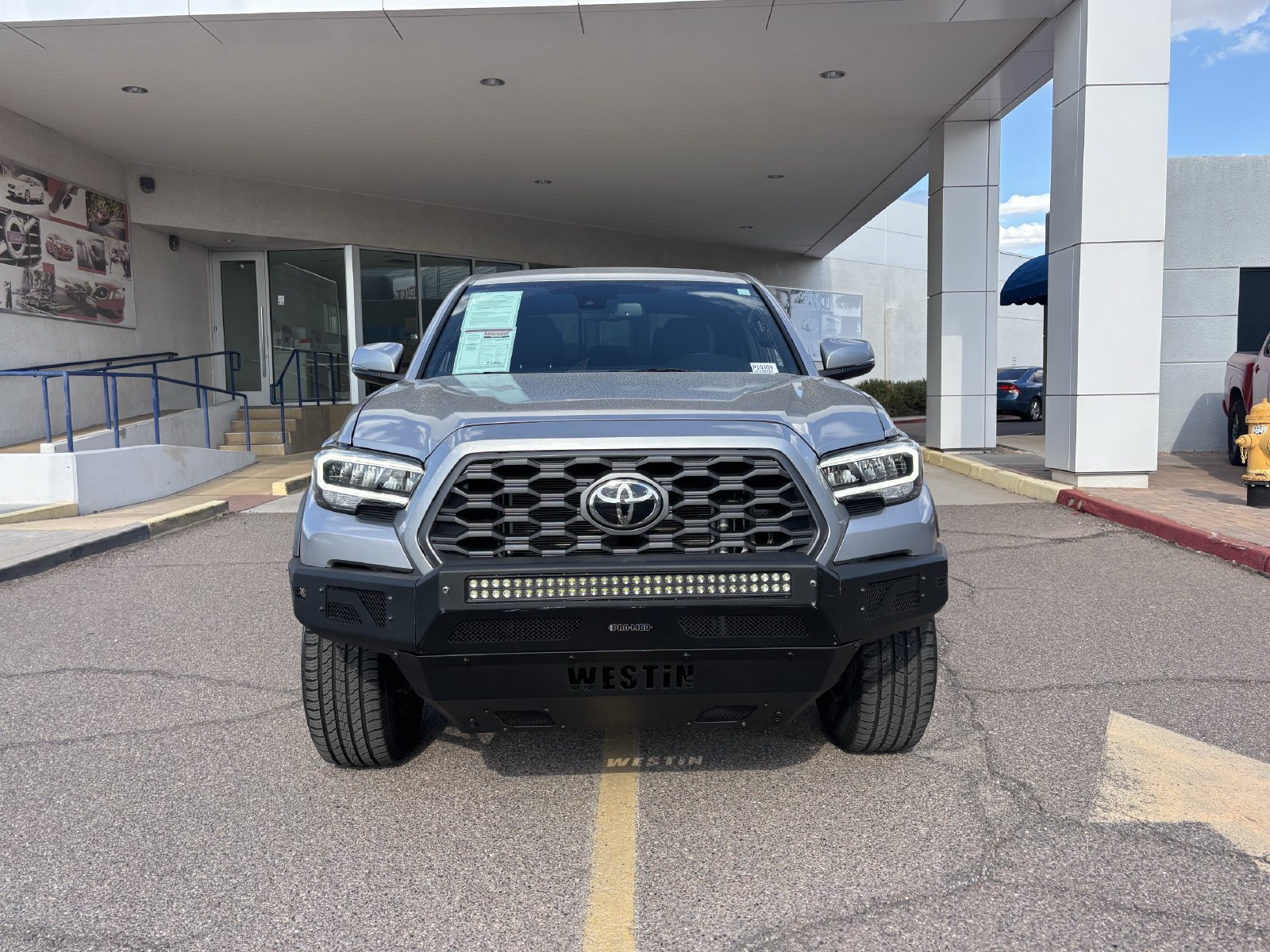 Used 2021 Toyota Tacoma TRD Off-Road w/ Technology Package RWD image 8
