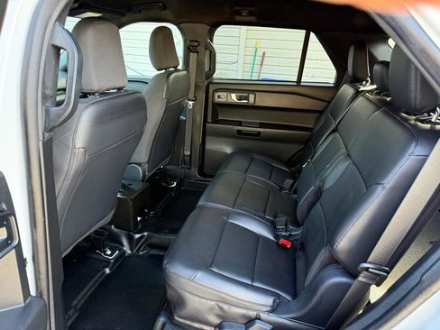 Used 2021 Ford Explorer 4WD Police Interceptor image 21