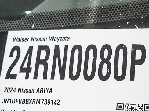 Used 2024 Nissan Ariya AWD image 32