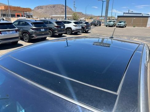 Used 2013 Hyundai Tucson Limited w/ Premium Pkg FWD image 16