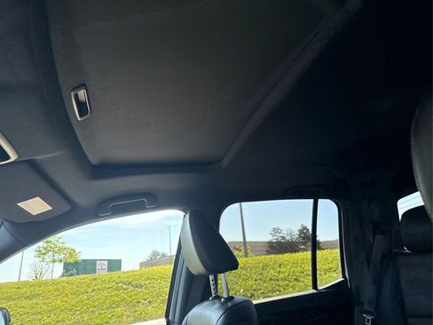 Used 2021 Honda Ridgeline Black Edition image 19