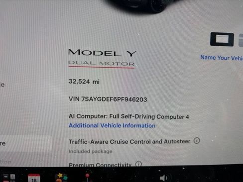 Used 2023 Tesla Model Y Performance AWD/4WD image 2