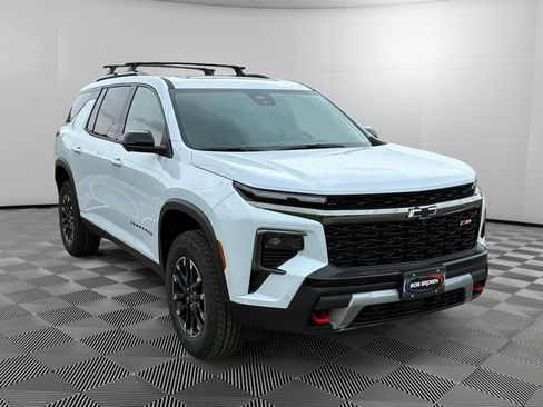 New 2026 Chevrolet Traverse Z71 w/ Enhanced Driving Package AWD/4WD image 7